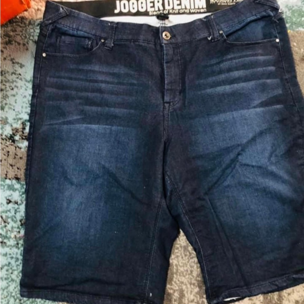 Women’s Bermuda Shorts